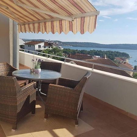 Apartments Javi - Free Private Parking Trogir Luaran gambar
