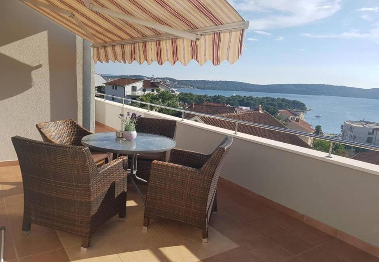 Apartments Javi - Free Private Parking Trogir Luaran gambar