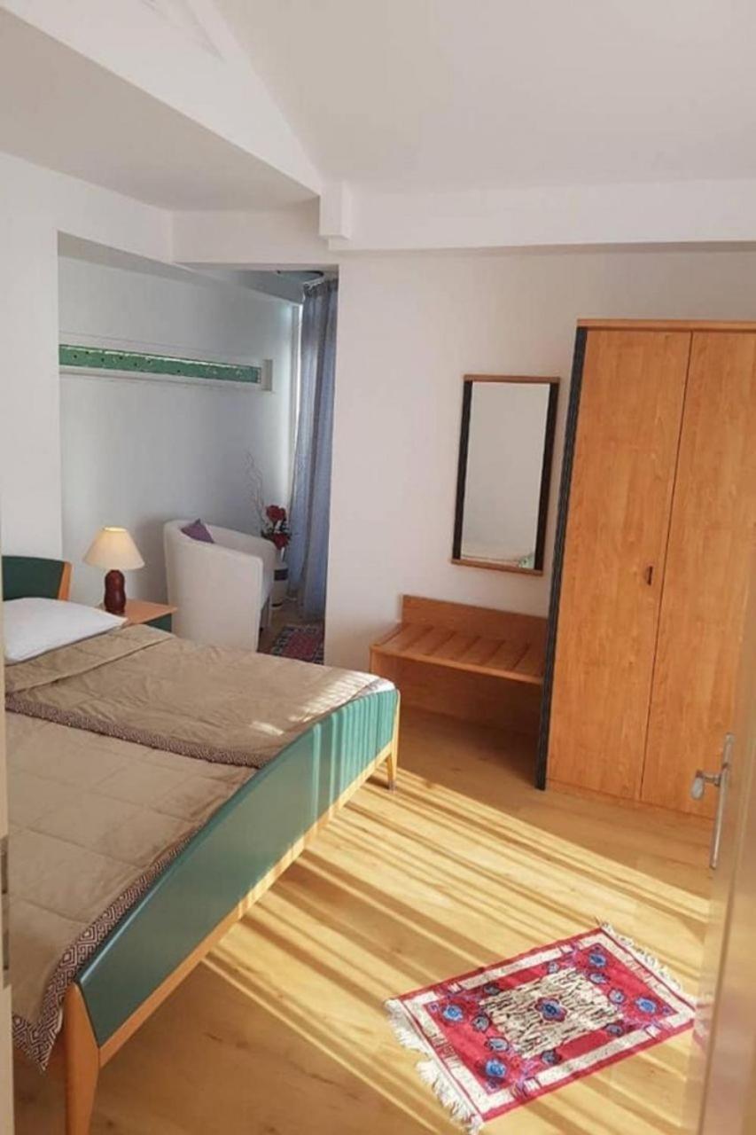 Apartments Javi - Free Private Parking Trogir Luaran gambar