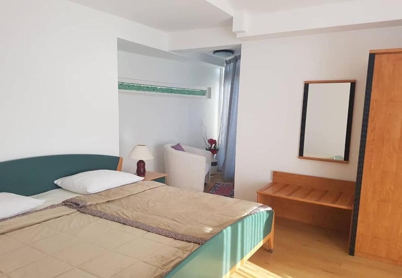 Apartments Javi - Free Private Parking Trogir Luaran gambar