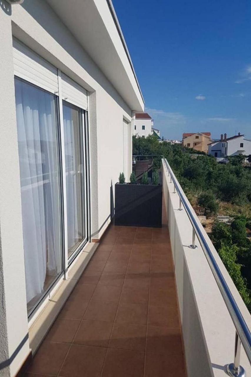 Apartments Javi - Free Private Parking Trogir Luaran gambar