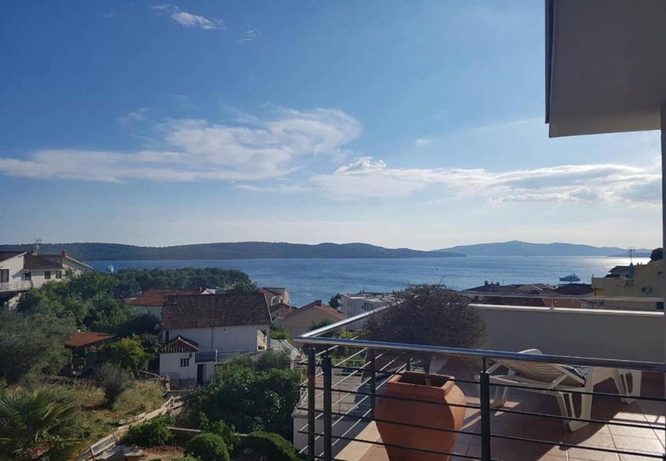 Apartments Javi - Free Private Parking Trogir Luaran gambar